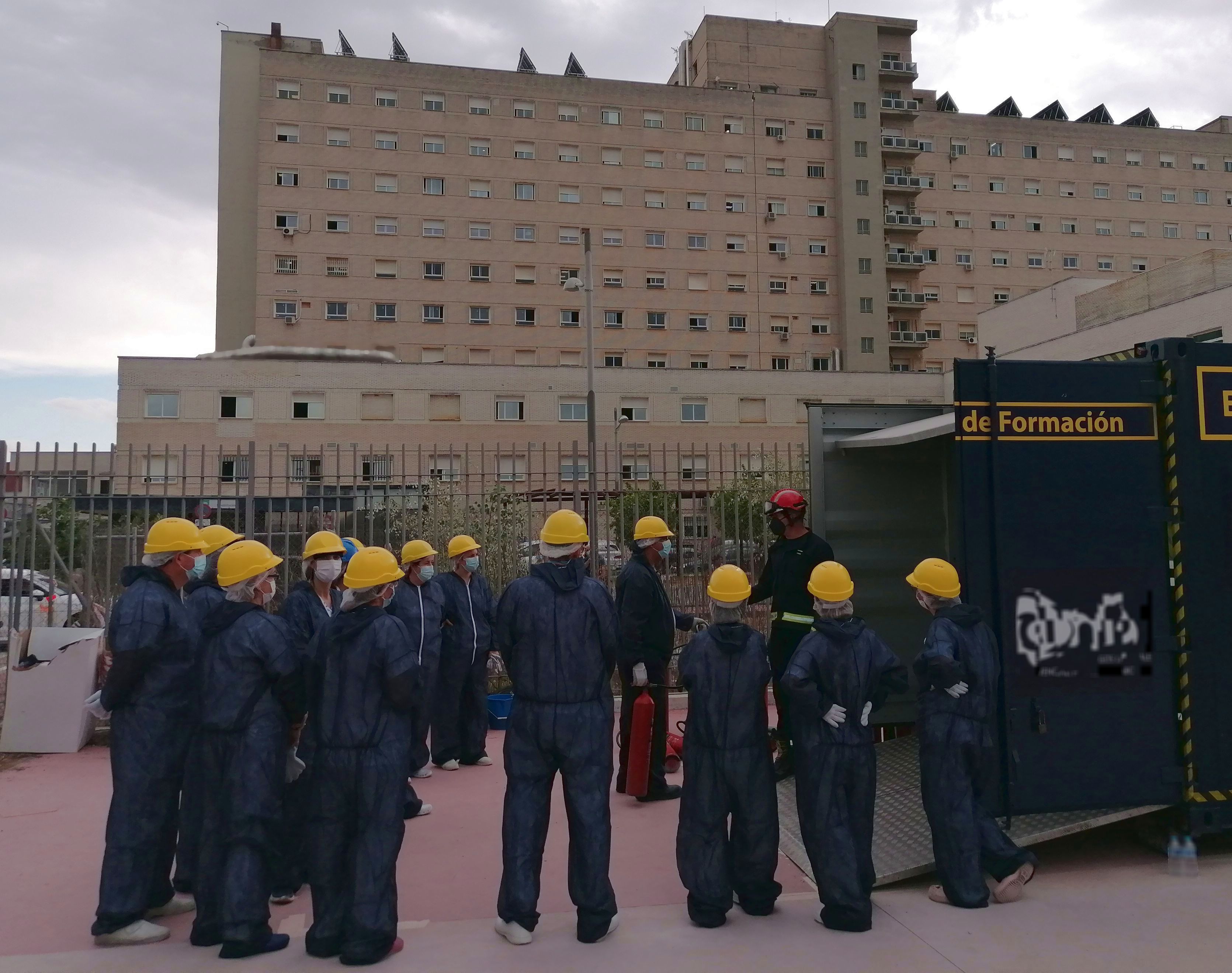 El Hospital de Valme realiza un simulacro de incendio y evacuación en su Laboratorio de Análisis Clínicos