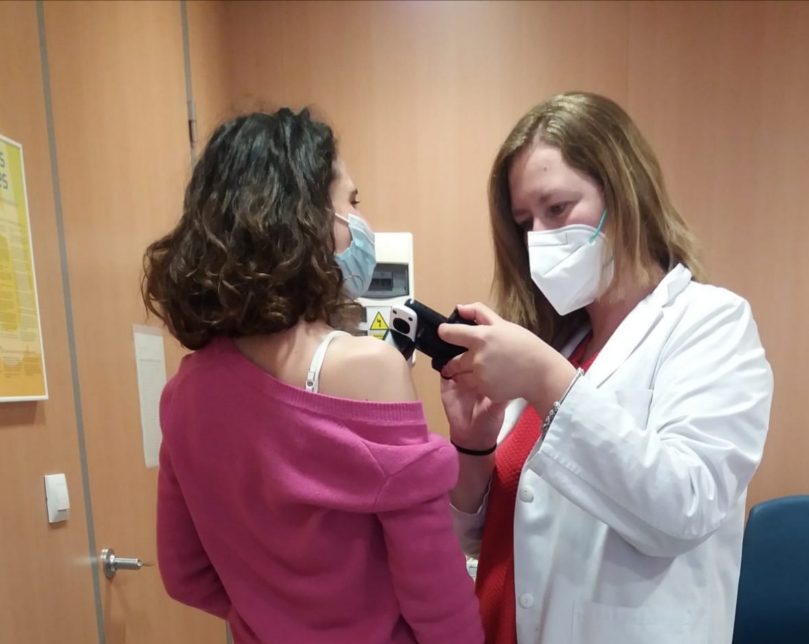 El Área de Gestión Sanitaria Sur de Sevilla potencia la teledermatología en sus centros de salud