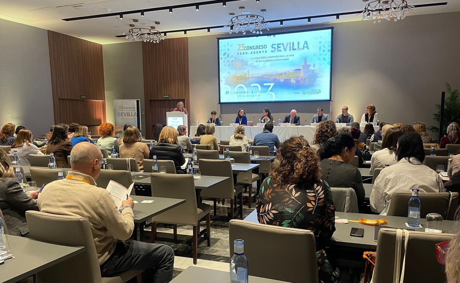 El Hospital de Valme preside el Comité Organizador del 23 Congreso-Foro de la Enfermería de Nutrición y Dietética (ADENYD)